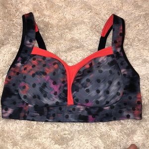 Lulu sports bra.